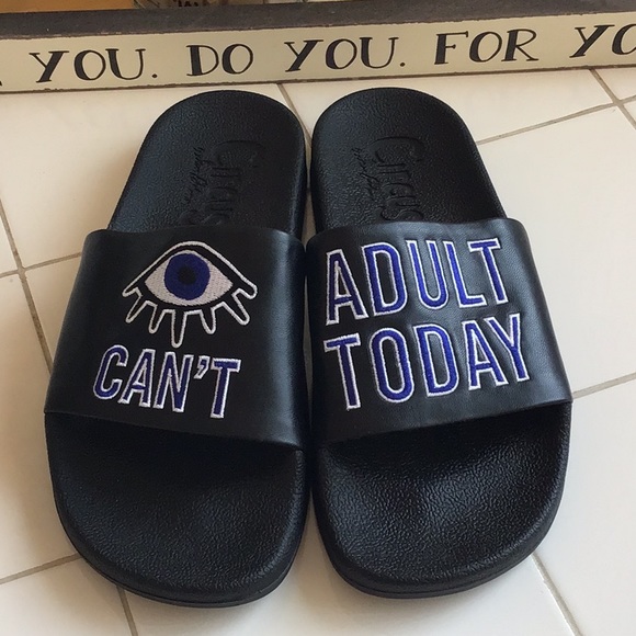 HOST PICK ‘Circus by Sam Edelman’ Unisex Casual Slides - Picture 2 of 7